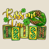 St. Patrick's Kiss Me I Am Irish Urban Heavy Tee | Teevron