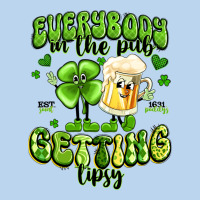 Everybody In The Pub Getting Tipsy Artiststas Classic Tee | Teevron