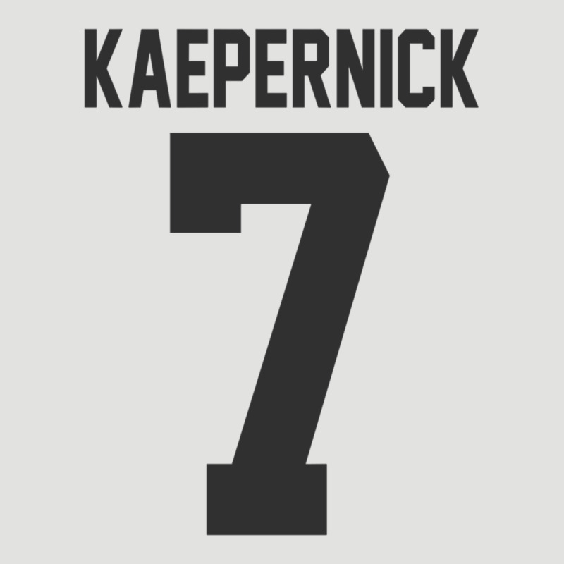 Men Colin Kaepernick Football 7 Gift Classic Tee by trangStudio | Teevron