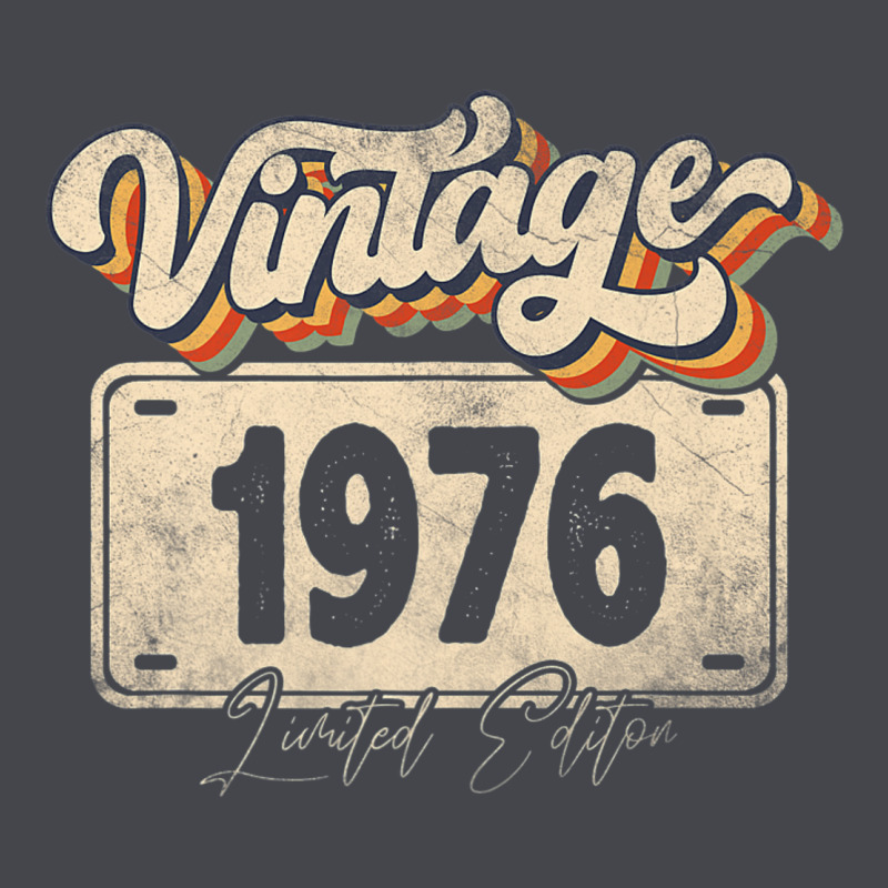 46 Year Old Vintage 1976 Men Women 46th Birthday Decor Classic Tee by minhPixels | Teevron
