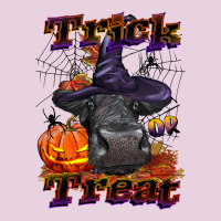 Trick Or Treat Black Angus Heifer Ladies Tee | Teevron