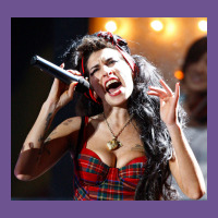 Amy Winehouse's Hologram Will Tour Vintage Tee | Teevron