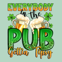 Everybody In The Pub Gettin Tipsy Classic Tee | Teevron