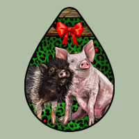Christmas Pig Urban Heavy Tee | Teevron