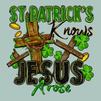 St. Patrick's Knows Jesus Arose Premium Sweatshirt | Teevron