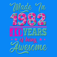 Made In 1982, 40 Years Of Being Awesome Zipper Hoodie | Teevron