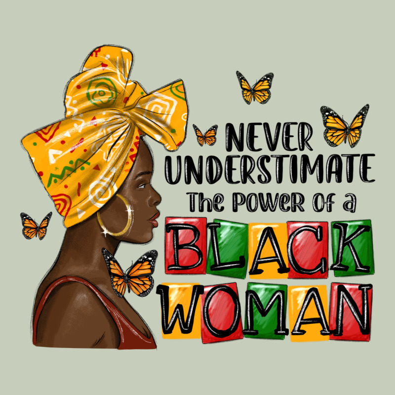 Never Understimate The Power Of A Black Woman Classic Tee by MaliasSmallBusiness | Teevron