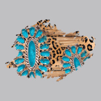Gemstone Wood Leopard Patch Long Sleeve Tee | Teevron