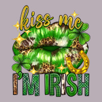 Kiss Me Im Irish St.patricks Day Lips St.patricks Vintage Tee | Teevron