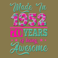 Made In 1952, 70 Years Of Being Awesome Kopya Premium Hoodie | Teevron