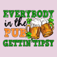Everybody In The Pub Gettin Tipsy Classic Tee | Teevron
