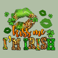 Kiss Me Im Irish St Patricks Lip Stain Urban Heavy Tee | Teevron