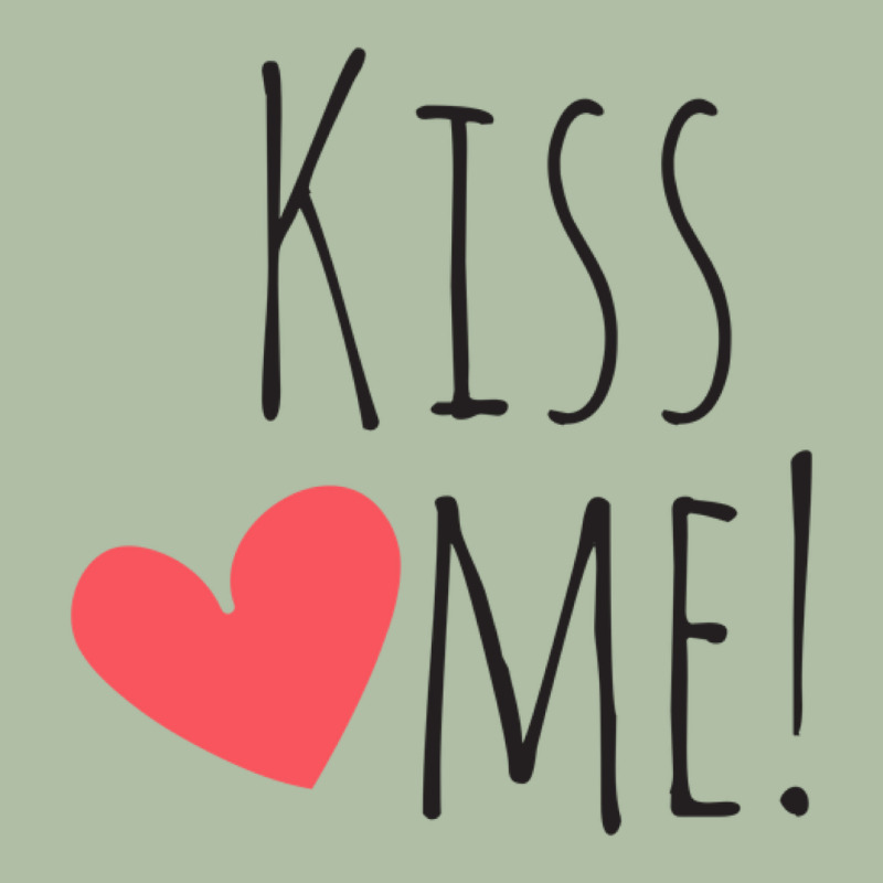 Kiss Me Urban Heavy Tee by artisFamous | Teevron