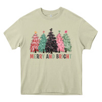 Mossy merry and bright Heavy Core Tee - CowGirlArtShop