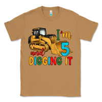 Toasted Coconut i'm 5 and digging it Classic Tee - Artiststas