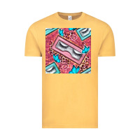 Vintage Mustard cosmetic fake eyelashes and butterfly with leopard seamless pattern bb Vintage Tee - BundleAndBundleShop