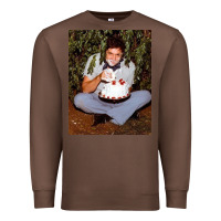 Chestnut johnny cash eating cake in a bush Premium Sweatshirt - linhVisuals