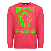 Cardinal bigfoot believer t  shirt bigfoot doesnt believe in you either t  shir Premium Sweatshirt - linhVisuals
