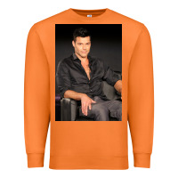 Carrot who is ricky martin playing in ameri Premium Sweatshirt - linhVisuals