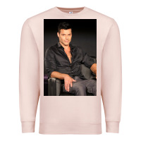 Pale Pink who is ricky martin playing in ameri Premium Sweatshirt - linhVisuals