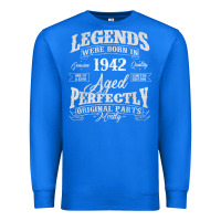 True Royal legends were born in 1942 year of birth birthday t shirt Premium Sweatshirt - linhVisuals