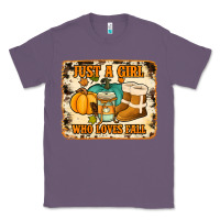Lavender just a girl who loves fall cowhide background Classic Tee - Jasminsmagicworld