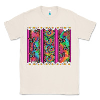 Natural tie dye hearts and butterfly with flowers Classic Tee - Artiststas