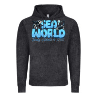 Vintage Black Sea World Family Adventure 2025 Vintage Hoodie - CowhideDigitalArt