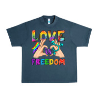 Midnight Navy Love Is Freedom Urban Heavy Tee - BundleAndBundleShop