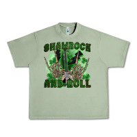 Oil Green shamrock and roll Urban Heavy Tee - FaDigitalArtStudio