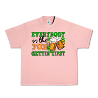 Salmon everybody in the pub gettin tipsy Urban Heavy Tee - FaDigitalArtStudio