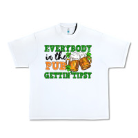 White everybody in the pub gettin tipsy Urban Heavy Tee - FaDigitalArtStudio
