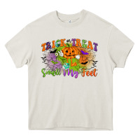 Cream trick or treat smell my feet Heavy Core Tee - CowGirlArtShop