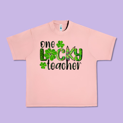 St. Patrick's Day One Lucky Teacher Urban Heavy Tee Designed By Ranaportraitstore