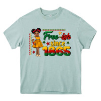 Arona free ish since 1865 black girl peekaboo juneteenth Heavy Core Tee - CowGirlArtShop