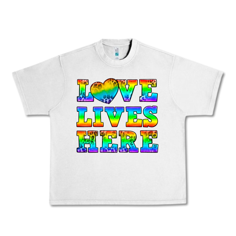 Western Love Lives Here Urban Heavy Tee by BundleAndBundleShop | Teevron