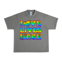 Tornado Western Love Lives Here Urban Heavy Tee - BundleAndBundleShop