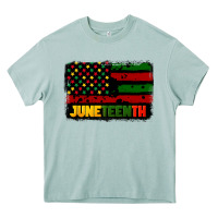 Arona juneteenth american flag Heavy Core Tee - CowGirlArtShop