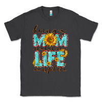 Smoke Being a Mom makes my life complete Mother's Day Classic Tee - CowGirlArtShop