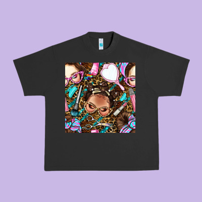 Hairdresser Messy Bun Hand Mirror And Scissors With Leopard And Tiger  Urban Heavy Tee Designed By Bundleandbundleshop