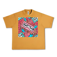 Peanut Butter cosmetic fake eyelashes and butterfly with leopard seamless pattern bb Urban Heavy Tee - BundleAndBundleShop