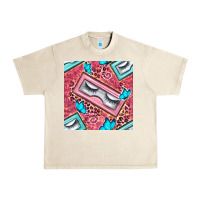 Sandshell cosmetic fake eyelashes and butterfly with leopard seamless pattern bb Urban Heavy Tee - BundleAndBundleShop