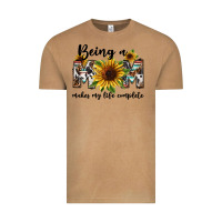 Vintage Camel Being a mom makes my life complete Mother's Day Vintage Tee - FaDigitalArtStudio