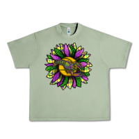 Oil Green Mardi Gras Sunflower With Crawfish Urban Heavy Tee - BundleAndBundleShop