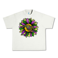 Pistachio Mardi Gras Sunflower With Crawfish Urban Heavy Tee - BundleAndBundleShop