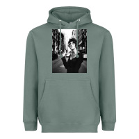 Sage linda evangelista fashion model Heavyweight Hoodie - artisFamous