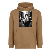 Toasted Coconut linda evangelista fashion model Heavyweight Hoodie - artisFamous