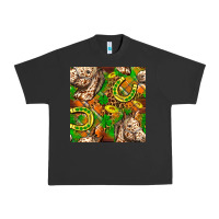 Pigment Black St. Patrick's Day Horse With Horseshoes Seamless Urban Heavy Tee - FaDigitalArtStudio