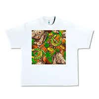 St. Patrick's Day Horse With Horseshoes Seamless Urban Heavy Tee | Teevron