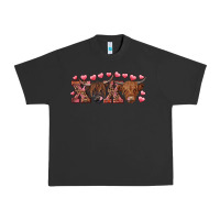 Pigment Black Xoxo highland cows Urban Heavy Tee - RanaPortraitStore